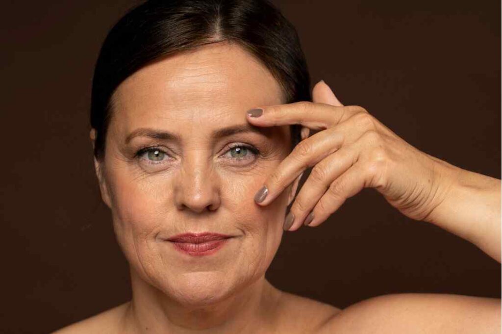 Fine lines & early signs of aging