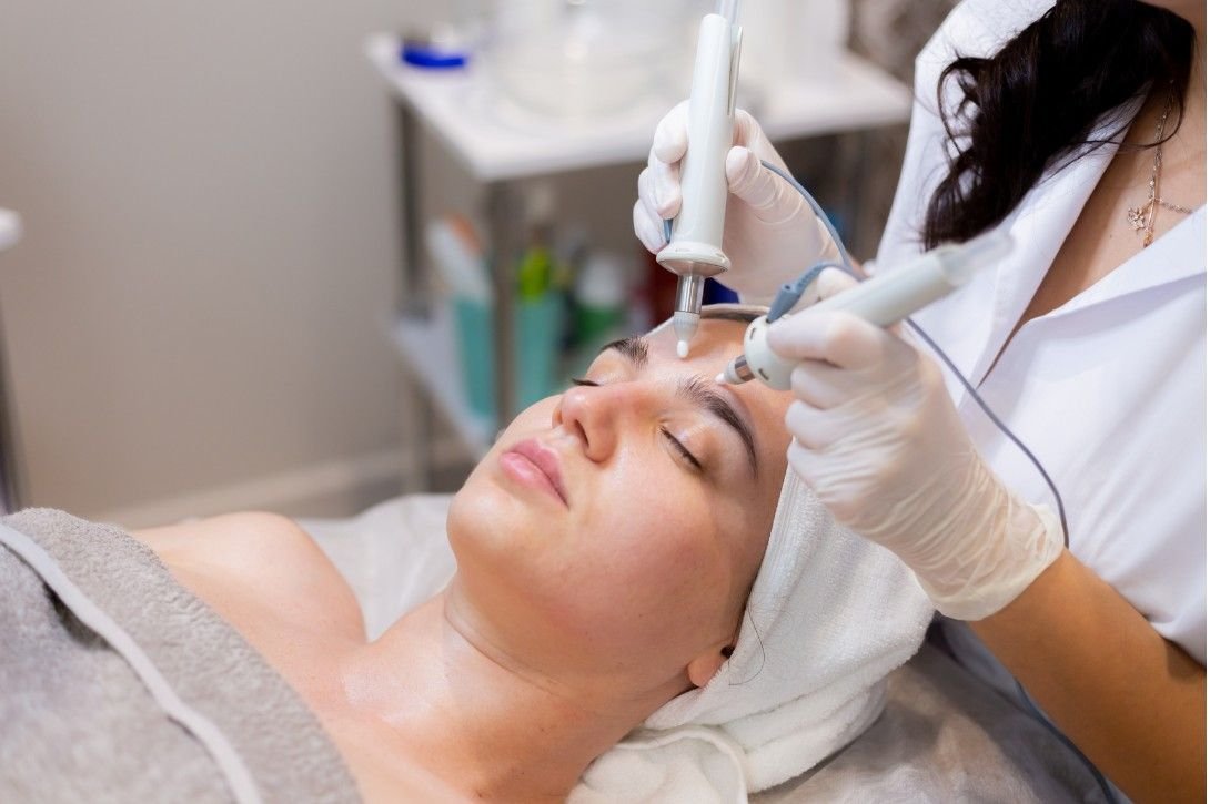 Hydra Facial